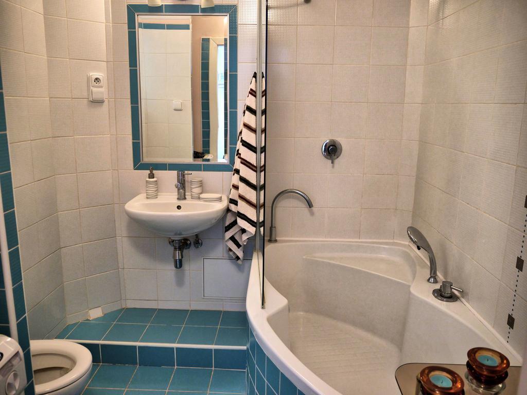 Stela'S Apartments - Vysehrad Прага Екстериор снимка